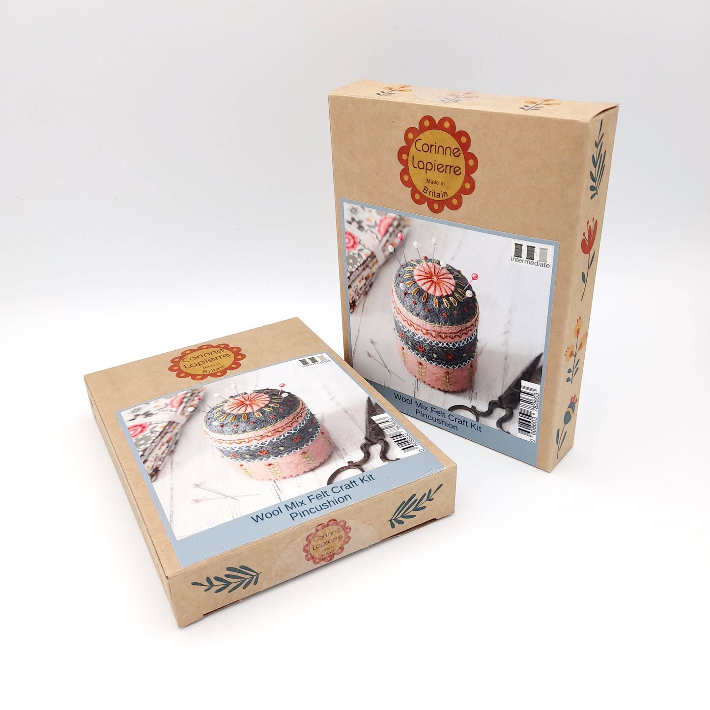 Pincushion Felt Craft Mini Kit: English
