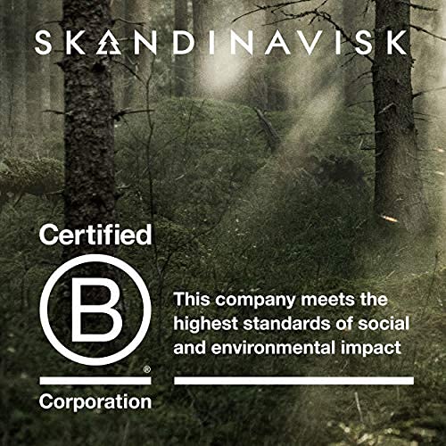 Skandinavisk HYGGE ‘Cosiness’ Reed diffuser with 8 Reeds, Lasts +3 Months, Scent Notes: Black tea and mint leaves, dried apples and baked cinnamon, 100 ml