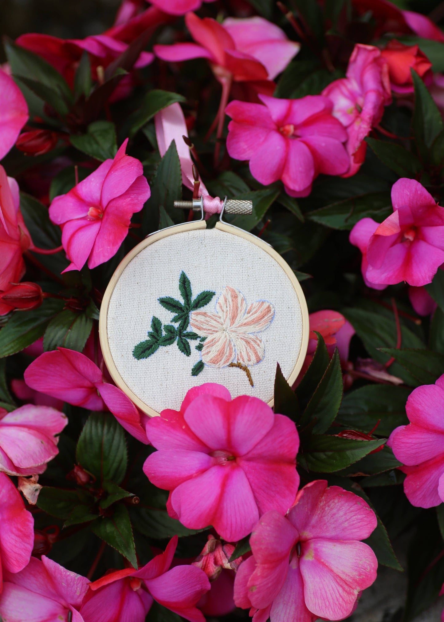 Royal Horticultural Society Embroidery Hoop Miniature Floral