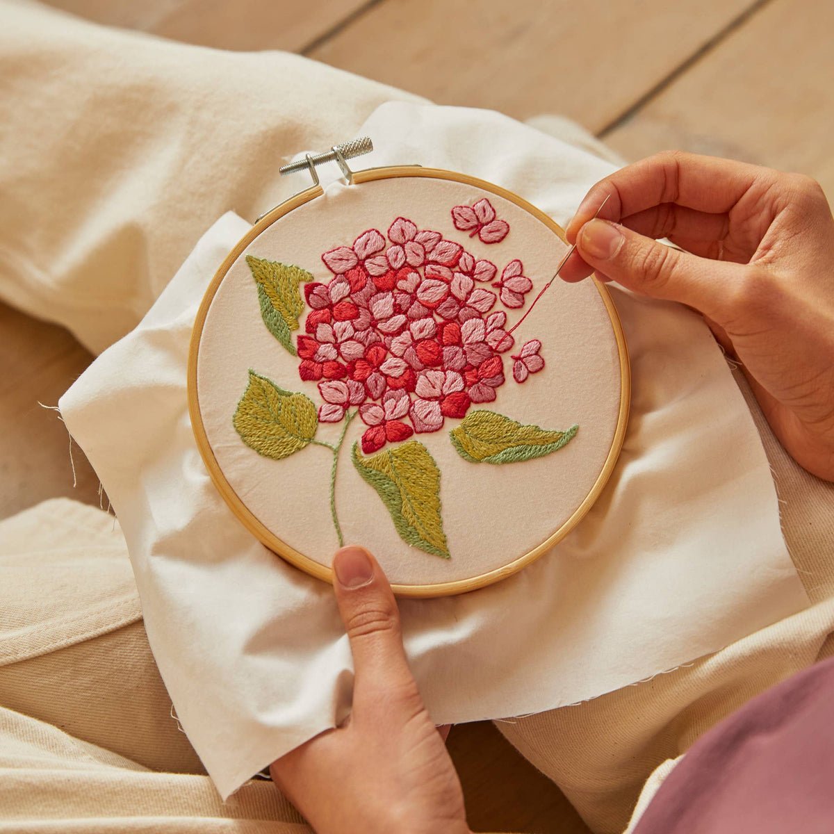 Blissful Blooms – DMC Mindful Making – Embroidery Kit