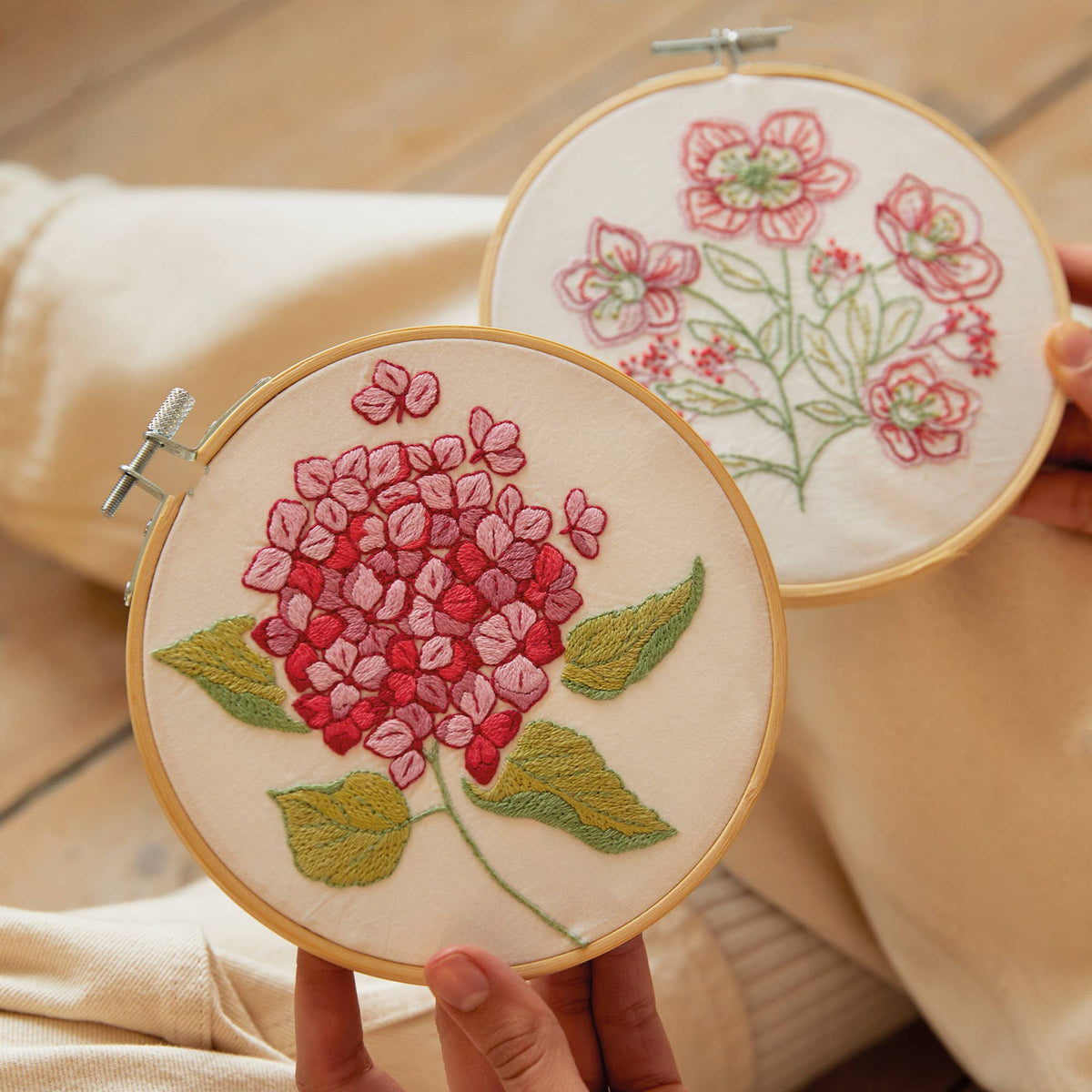 Blissful Blooms – DMC Mindful Making – Embroidery Kit