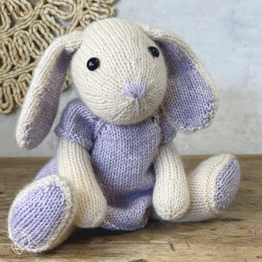 Little Blossom Shop now sell a best selling knitting kit Chloe, not only does she look super cute, but she also feels really soft and is looking for a buddy to cuddle with!